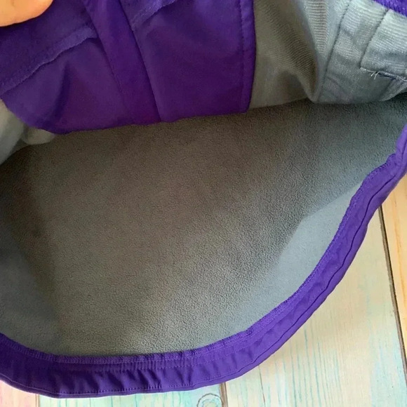 Adidas jacket - Picture 5 of 10